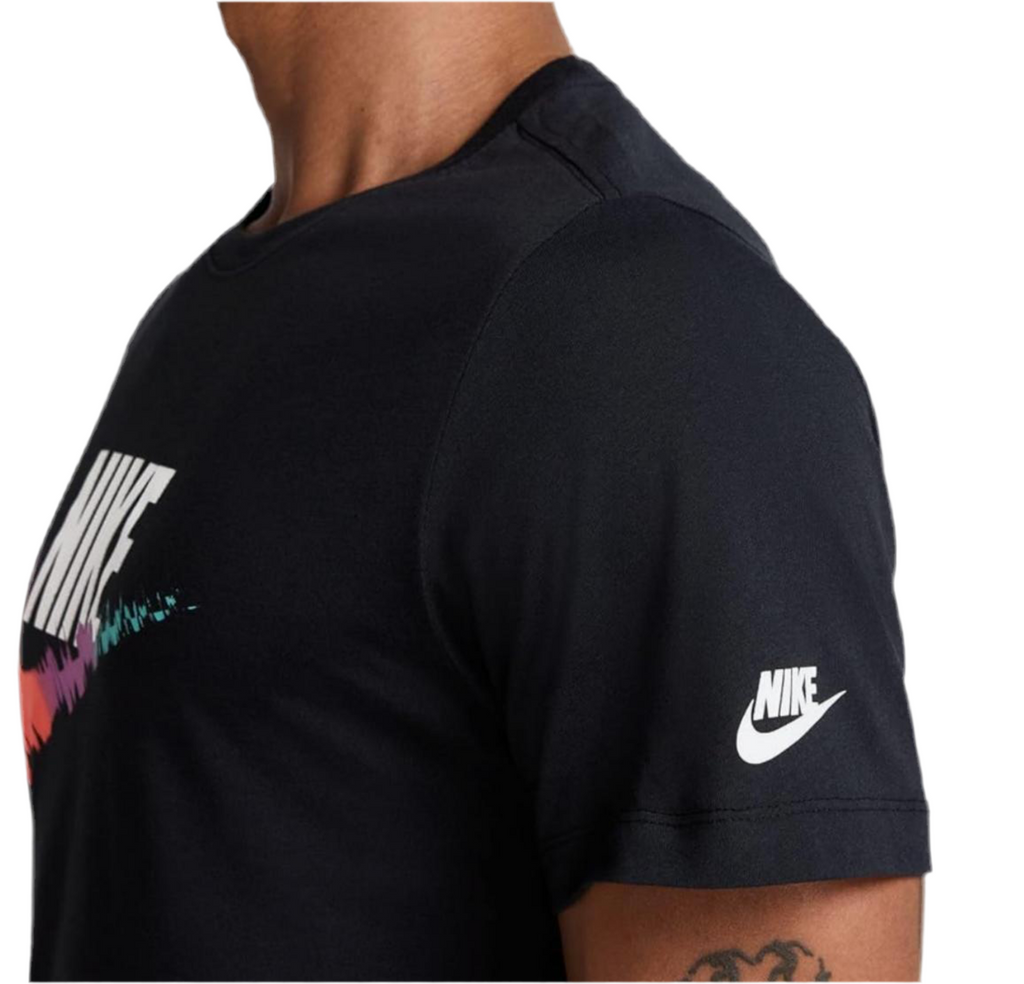 T-SHIRT NIKE UNISEX COTONE CON LOGO CENTRALE E BAFFO COLORATO STAMPATO
