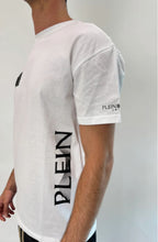Carica l'immagine nel visualizzatore di Gallery, T-SHIRT PLEIN SPORT UOMO COTONE SCRITTA RETRO FIANCO E TARGHETTA
