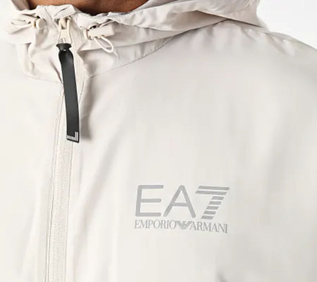 TUTA COMPLETA ARMANI UOMO  LEGGERA LOGO LATO CUORE STAMPATO