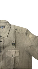 Carica l'immagine nel visualizzatore di Gallery, CAMICIA BLAUER LINO CON TASCHE