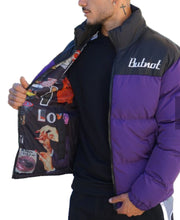 Carica l'immagine nel visualizzatore di Gallery, GIUBBINO BUTNOT UOMO PIUMINO CON BANDA NERA SCRITTA LATO CUORE E SPALLE