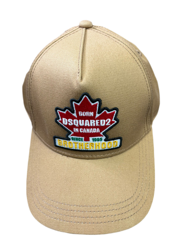 BERRETTO DSQUARED CON FOFLIA GRANDE ROSSA E SCRITTA COLORATA