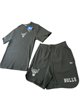 Carica l'immagine nel visualizzatore di Gallery, COMPLET NEW ERA CON LOGO TORO CENTRALE