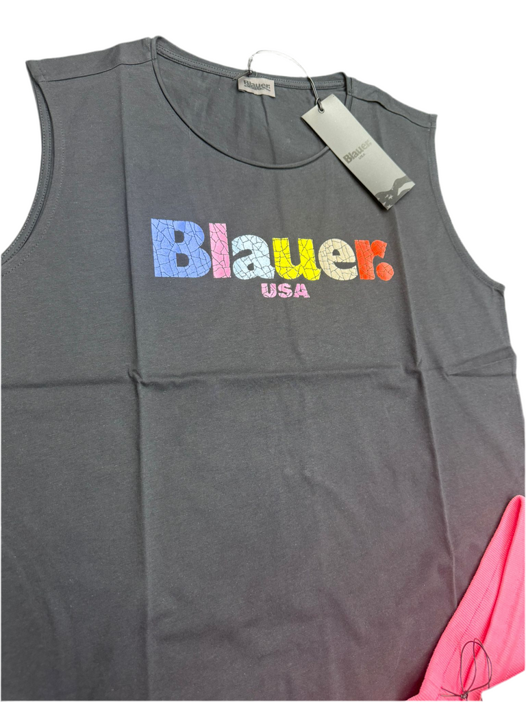 COMPLETO BLAUER CON SCRITTA MULTICOLOR