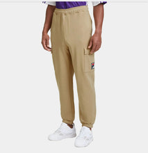 Carica l'immagine nel visualizzatore di Gallery, PANTALONE TUTA FILA TASCONI LATERALI LOGO TARGHETTA GAMBA SINISTRA CUCITO