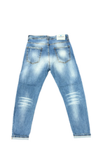 Carica l'immagine nel visualizzatore di Gallery, JEANS CIANOTIC UOMO NEW FIT BASIC CON BOTTONI