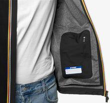 Carica l'immagine nel visualizzatore di Gallery, GIUBBINO K-WAY UOMO TERMICO CON ZIP E CAPPUCCIO