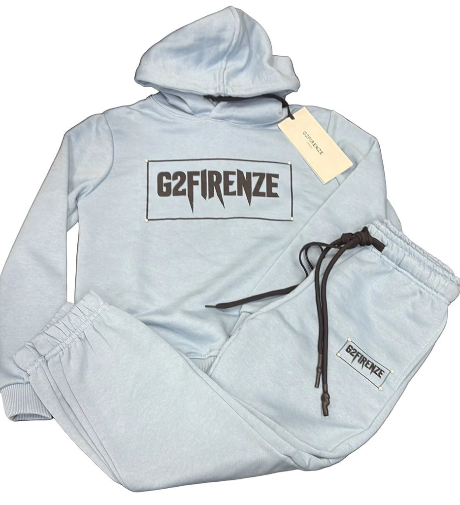 TUTA COMPLETA G2FIRENZE CON SCRITTA ASTRATTA E PERLINE