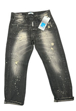 Carica l&#39;immagine nel visualizzatore di Gallery, JEANS CIANOTIC UOMO FIT CON SFUMATURA GAMBA COLOR SABBIA E SCHIZZI COLORATI