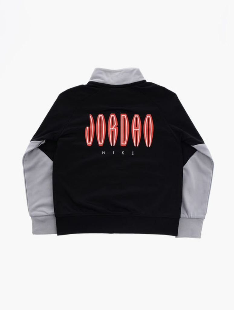 TUTA COMPLETA JORDAN LOGO LATO CUORE ROSSO