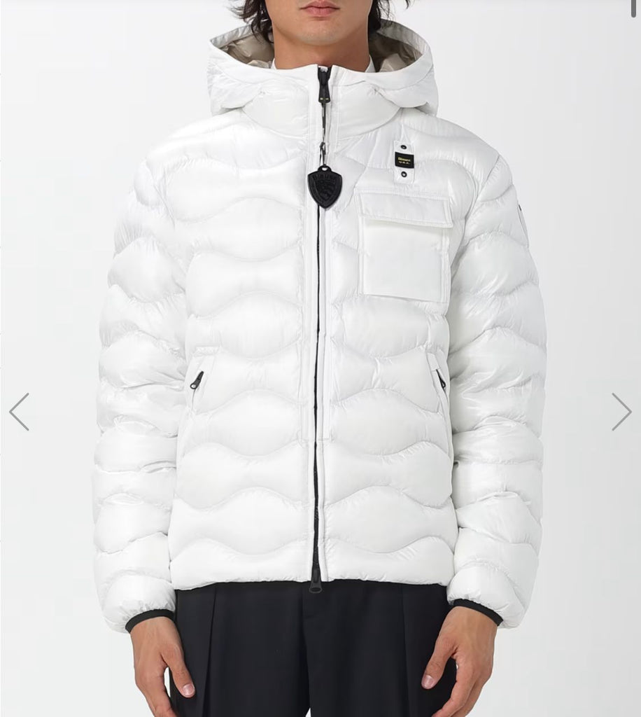 GIUBBINO BLAUER A ONDA CON LOGO BIANCO E TASCA LATO CUORE