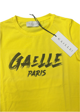 Carica l&#39;immagine nel visualizzatore di Gallery, T-SHIRT GAELLE SCRITTA CENTRALE GRANDE NERA