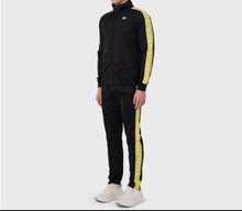 Carica l&#39;immagine nel visualizzatore di Gallery, TUTA COMPLETA KAPPA UNISEX ACETATA CON BANDA GIALLA