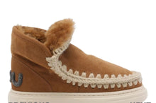 Carica l'immagine nel visualizzatore di Gallery, MOU STIVALETTO CON LOGO RETRO RIALZATO BRILLANTINATO