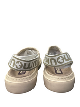 Carica l&#39;immagine nel visualizzatore di Gallery, CIABATTA MOU CHIUSA CON MOLLA