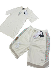 Carica l&#39;immagine nel visualizzatore di Gallery, COMPLETO NEW ERA CON BUSSOLA CENTRALE CUCITA