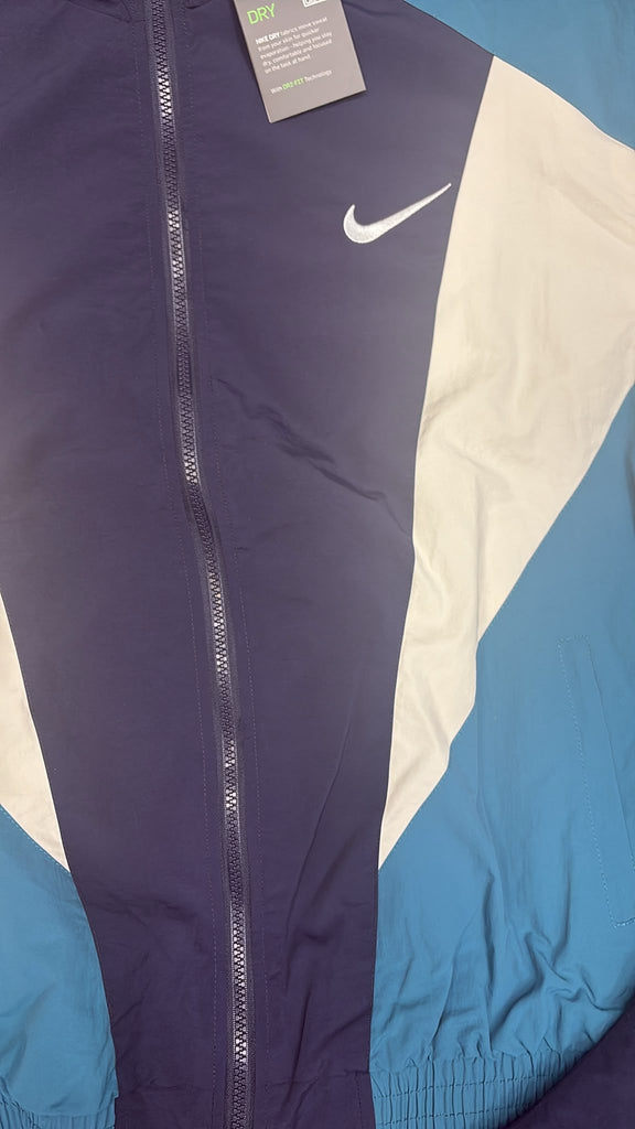 TUTA COMPLETA NIKE SENZA CAPPUCCIO