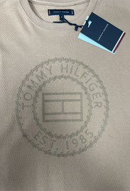 T-SHIRT TOMMY HILFIGER LOGO DI GOMMA CENTRALE A CERCHIO