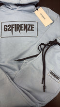 Carica l'immagine nel visualizzatore di Gallery, TUTA COMPLETA G2FIRENZE CON SCRITTA ASTRATTA E PERLINE