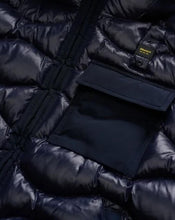 Carica l'immagine nel visualizzatore di Gallery, GIUBBINO BLAUER A ONDA CON LOGO BIANCO E TASCA LATO CUORE