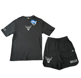 COMPLET NEW ERA CON LOGO TORO CENTRALE