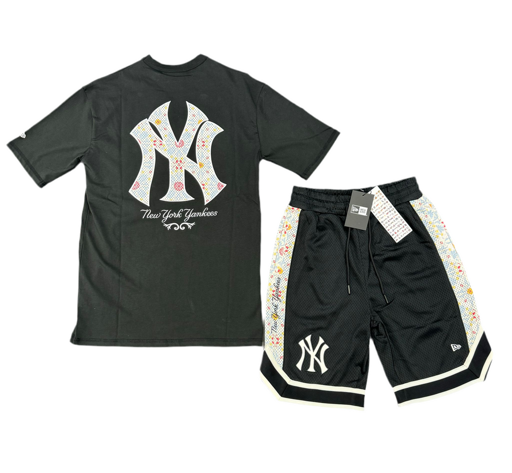 COMPLETO NEW ERA CON LOGO E PANTALONE SBUCATO