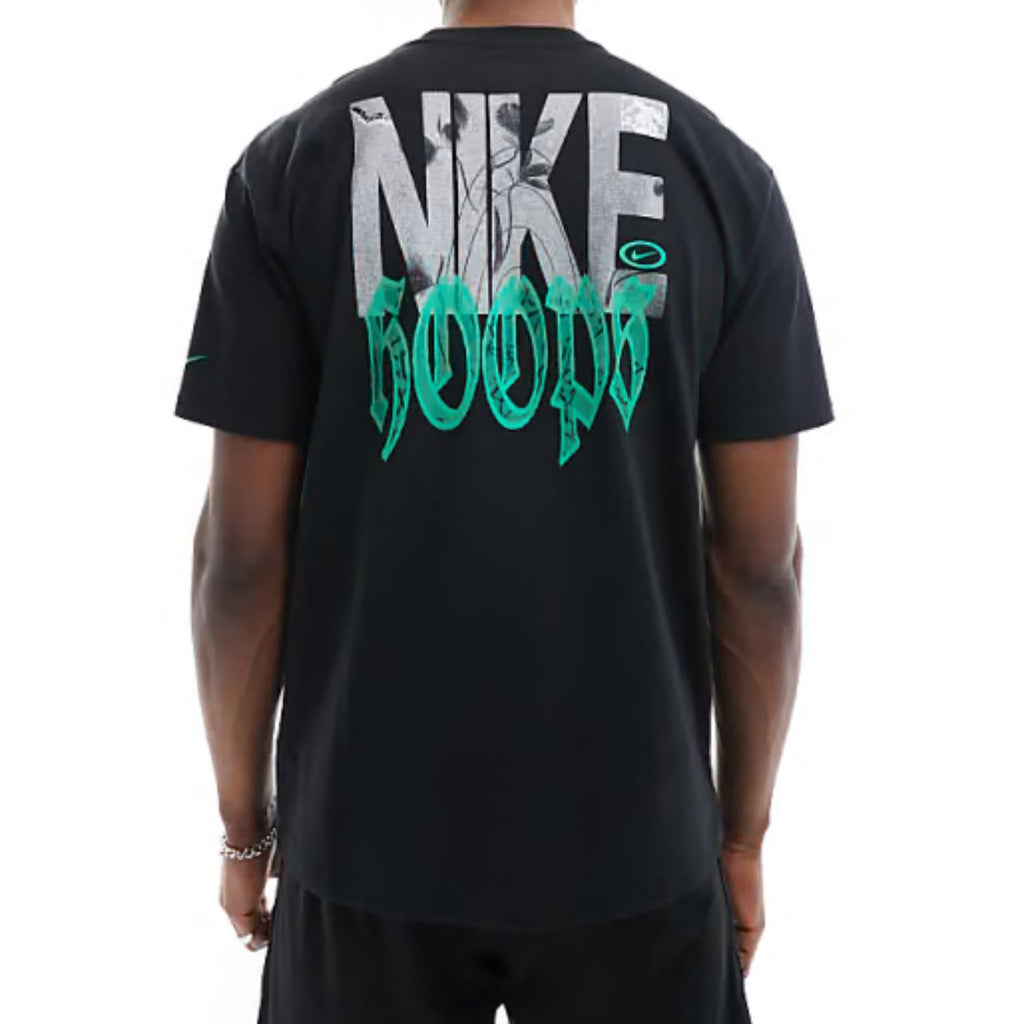 T-SHIRT NIKE CON LOGO CANESTRO LATO CUORE E SCRITTA RETRO GRANDE