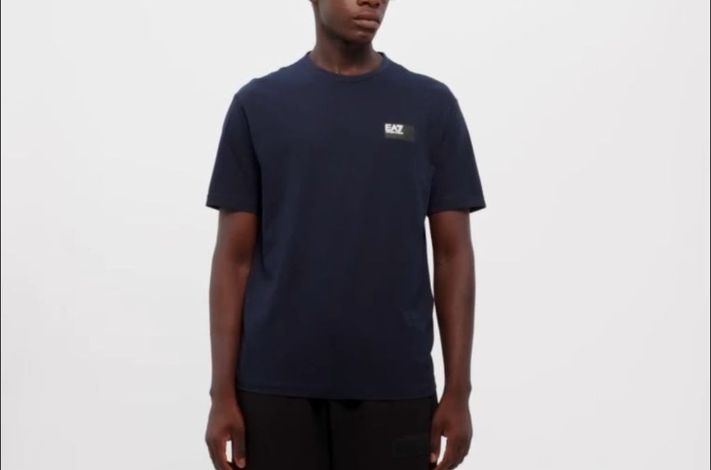 T-SHIRT ARMANI SCRIITA LATO CUORE E RETRO GRANDE CON RIQUADRO