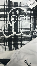 Carica l'immagine nel visualizzatore di Gallery, TUTA COMPLETA BUTNOT BAMBINO FELPATA CON TESCHIO E QUADRI