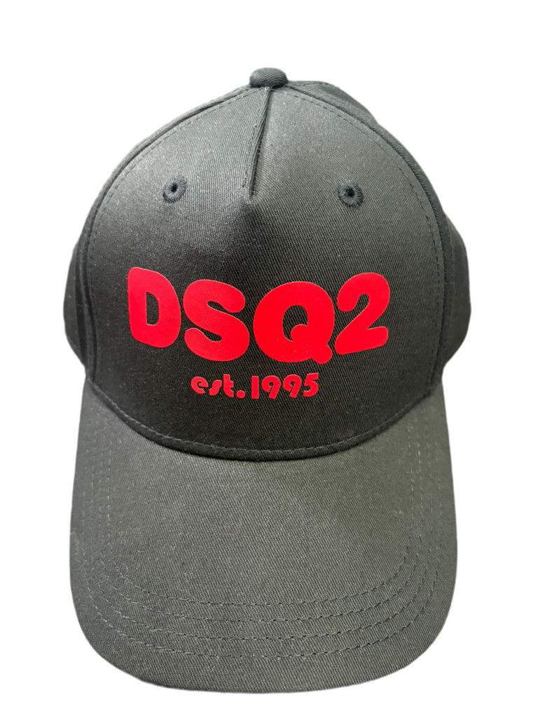 BERRETTO DSQUARED CON INIZIALI LOGO DOPPIA ROSSA