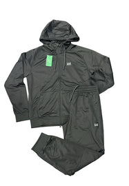 TUTA COMPLETA EA7 UOMO ACETATA CON CAPPUCCIO E LOGO RIQUADRO LATO CUORE