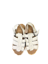 Carica l&#39;immagine nel visualizzatore di Gallery, SANDALI MOU PELUCHE