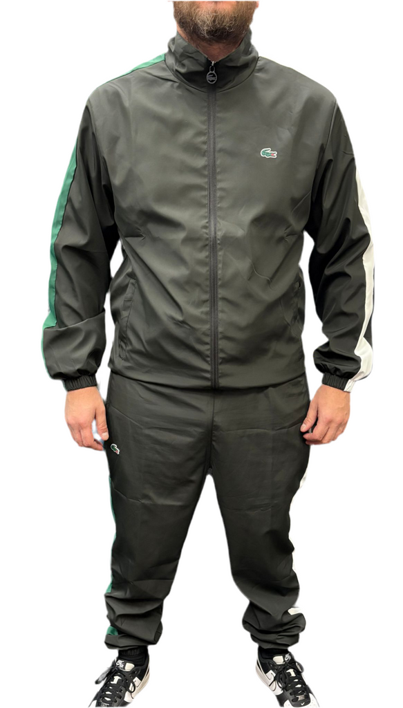 TUTA COMPLETA LACOSTE UNISEX MICROFIBRA CON BANDE LATERALI COLORATE E LOGO GRANDE RETRO