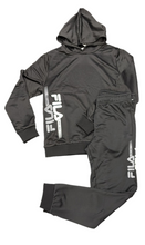 Carica l&#39;immagine nel visualizzatore di Gallery, TUTA COMPLETA UOMO ACETATA  CON LOGO LATERALE STAMPATO