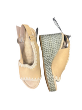 Carica l&#39;immagine nel visualizzatore di Gallery, ZEPPA MOU CON CINGHIA