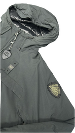 GIUBBINO BLAUER UOMO PIUMINO LISCIO CON CAPPUCIO TASCHE TRASVERSALI LOGO BRACCIO VERDE MILITARE
