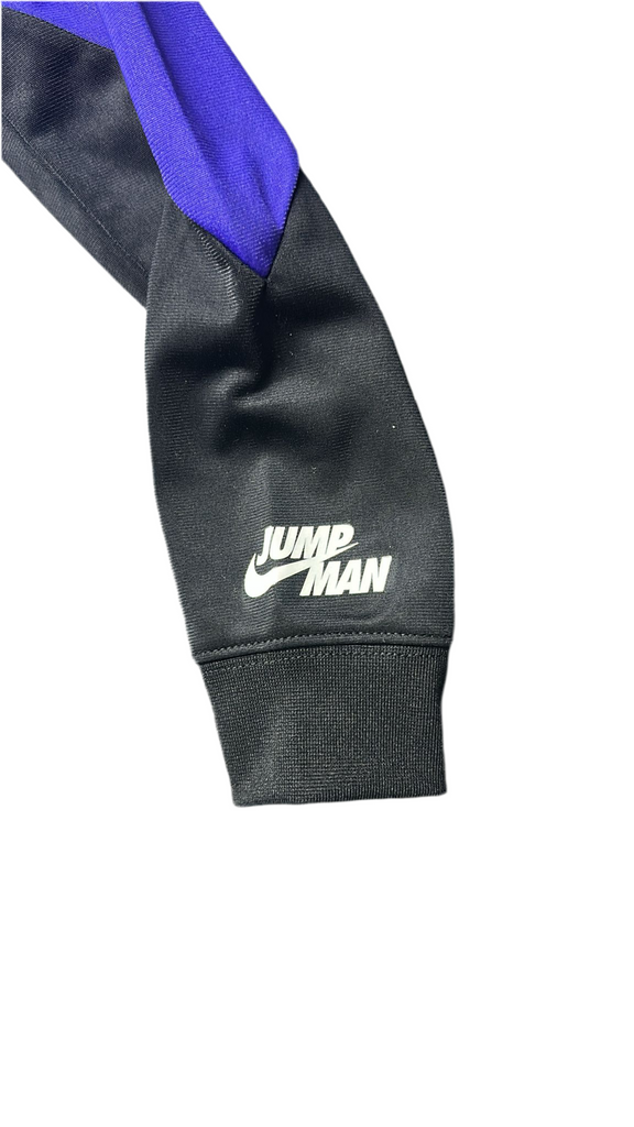 TUTA COMPLETA JORDAN LOGO LATO CUORE BIANCO