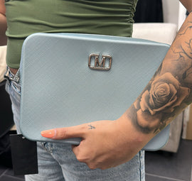 POCHETTE MARC ELLIS GOMMA RUVIDA CON LOGO CENTRALE E TRACOLLA