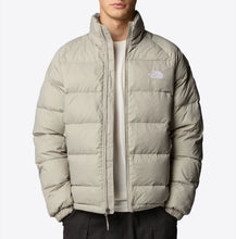 Carica l&#39;immagine nel visualizzatore di Gallery, GIUBBINO THE NORTH FACE UOMO PIUMINO  BASIC LOGO LATO CUORE CUCITO