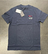 Carica l'immagine nel visualizzatore di Gallery, T-SHIRT TOMMY HILFIGER LOGO LATO CUORE BANDIERA CUCITO