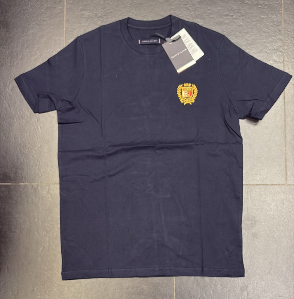 T-SHIRT TOMMY HILFIGER BASIC CON LOFO CUCITO LATO CUORE