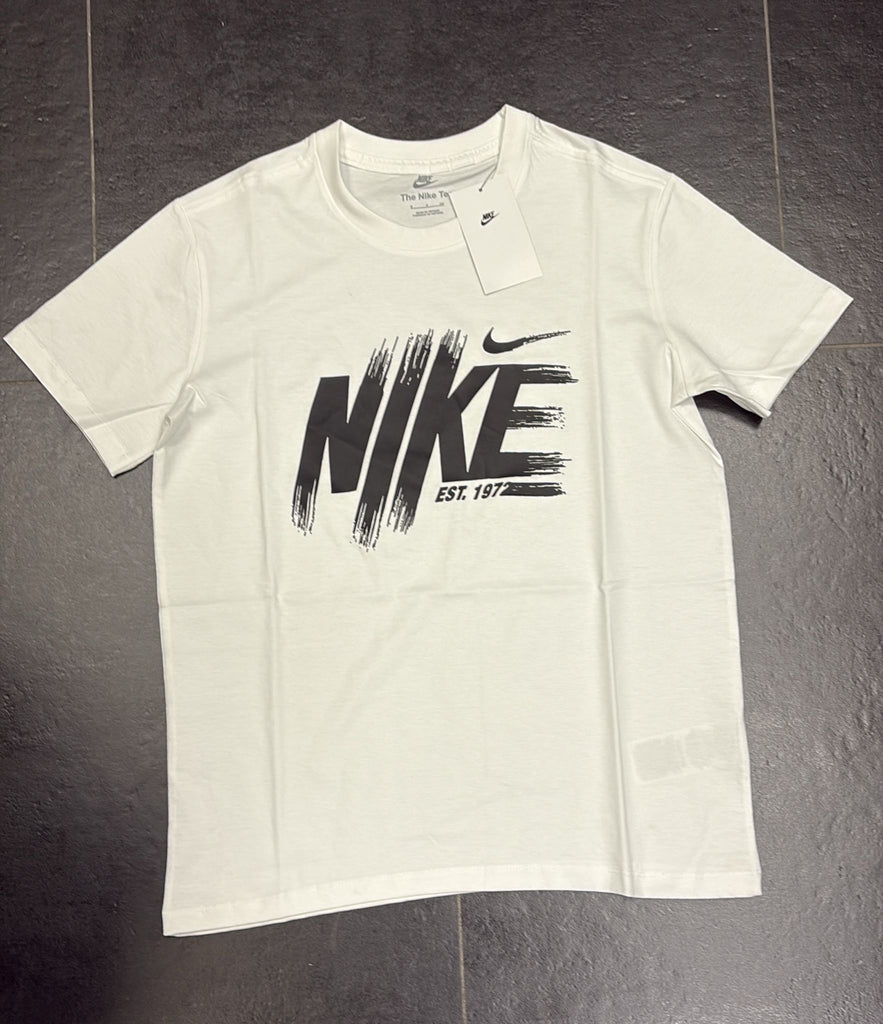 T-SHIRT NIKE CON SCRITTA CENTRALE SFUMATA