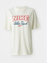 Carica l'immagine nel visualizzatore di Gallery, T-SHIRT NIKE CON SCRITTA ROSSA