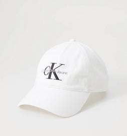 CAPPELLO CALVIN KLEIN CON SCRITTA E LOGO CUCITO
