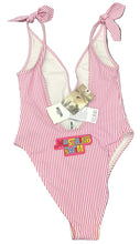 Carica l'immagine nel visualizzatore di Gallery, COSTUME MOSCHINO A RIGHE BIANCHE E ROSS LOGO CENTRALE RETRO