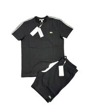 Carica l'immagine nel visualizzatore di Gallery, COMPLETO LACOSTE CON RIGHINO SPALLA E BERMUDA