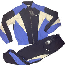 Carica l'immagine nel visualizzatore di Gallery, TUTA COMPLETA NIKE SENZA CAPPUCCIO