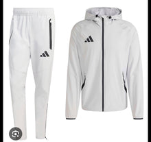 Carica l'immagine nel visualizzatore di Gallery, TUTA COMPLETA ADIDAS CON CAPPUCCIO E CERNIERE NERE