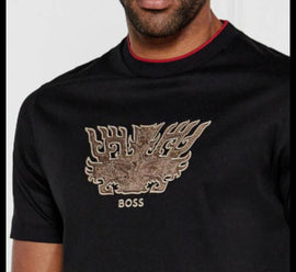 T-SHIRT BOSS CON STEMMA CENTRALE CUCITO