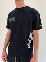 Carica l&#39;immagine nel visualizzatore di Gallery, T-SHIRT PLEIN SPORT UOMO COTONE SCRITTA RETRO FIANCO E TARGHETTA